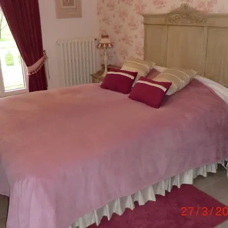Bed & Breakfast Maison Vin D'hus Le Pin (Deux-Sevres)